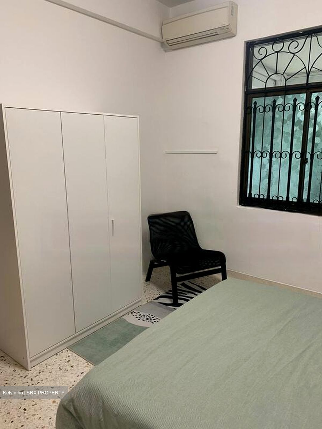 Parry Avenue (D19), Terrace #483087531